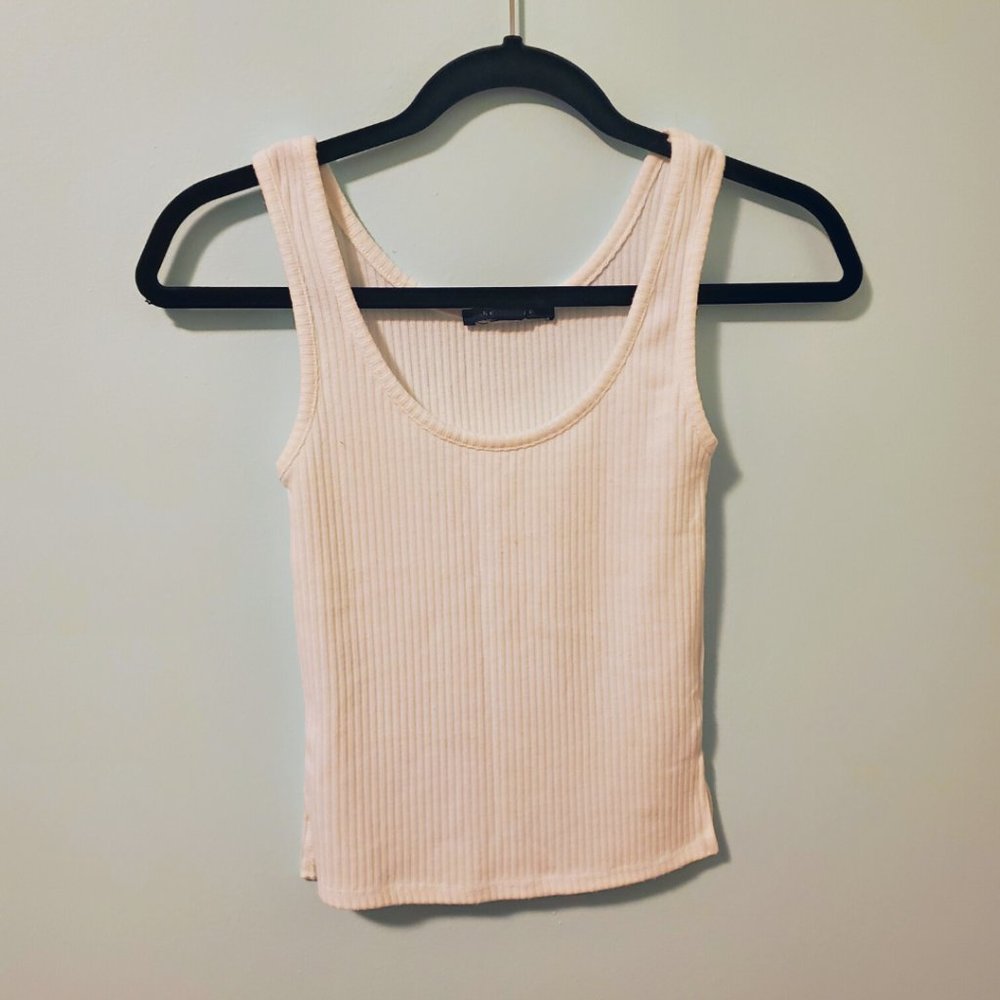 SPORTY White Crop Top